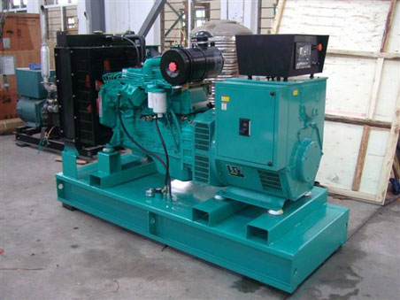 沁阳200kw康明斯柴油发电机组图片 沁阳200kw康明斯柴油发电机组图片